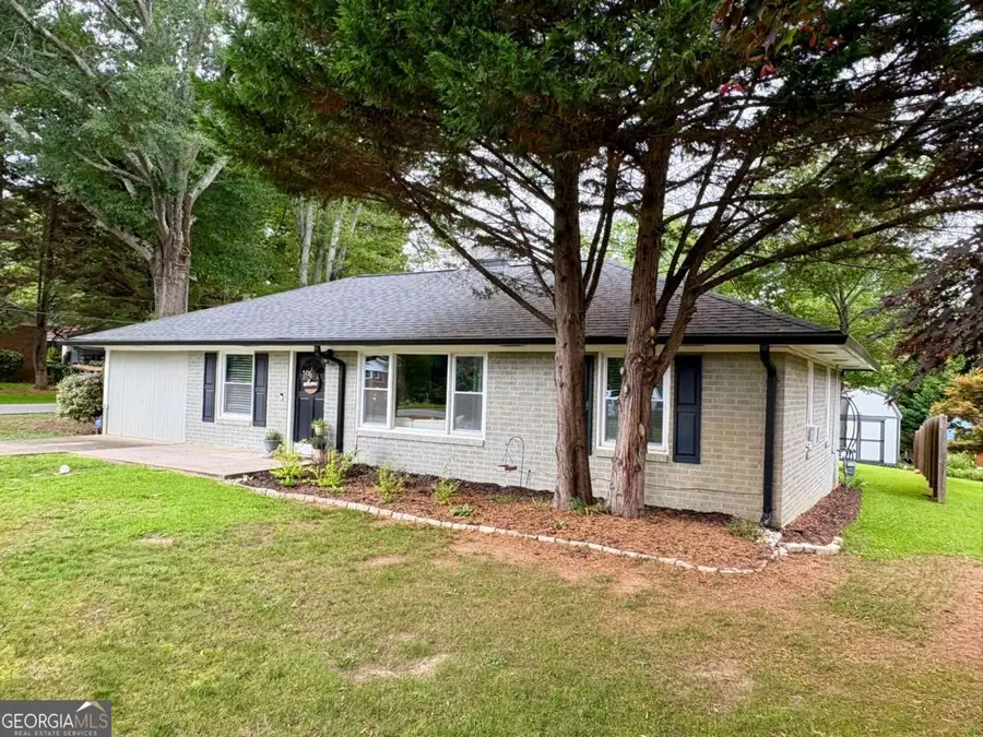 199 Harris Street, Toccoa, GA 30577 - #2