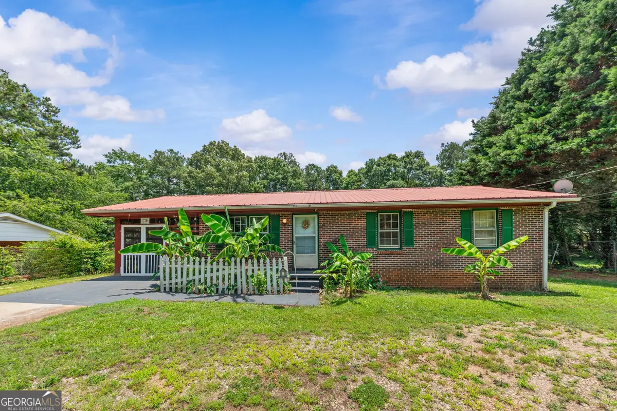 564 Peters Street, Statham, GA 30666 - #1