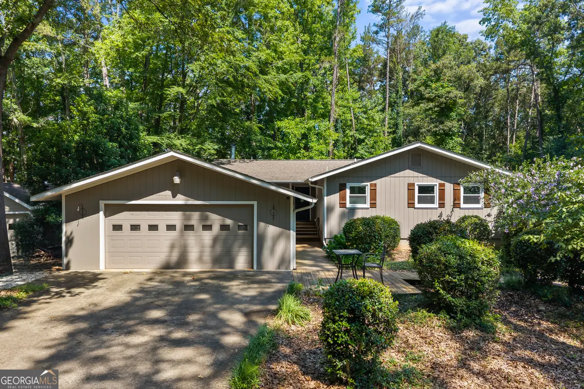 244 Lake View Court, Lavonia, GA 30553 - #1