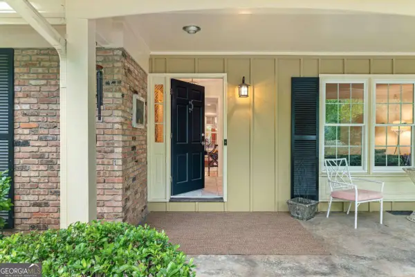 2480 Flair Knoll Drive Ne, Atlanta, GA 30345