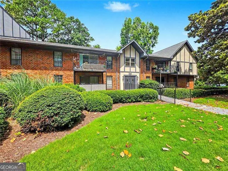 6851 Roswell Road #H33, Atlanta, GA 30328 - #2