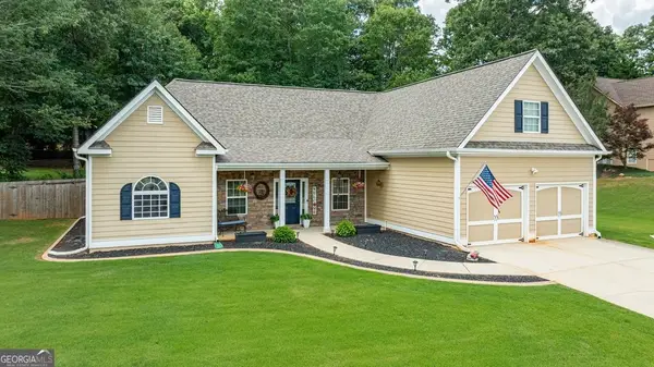 6050 Windsorcreek Drive, Douglasville, GA 30135
