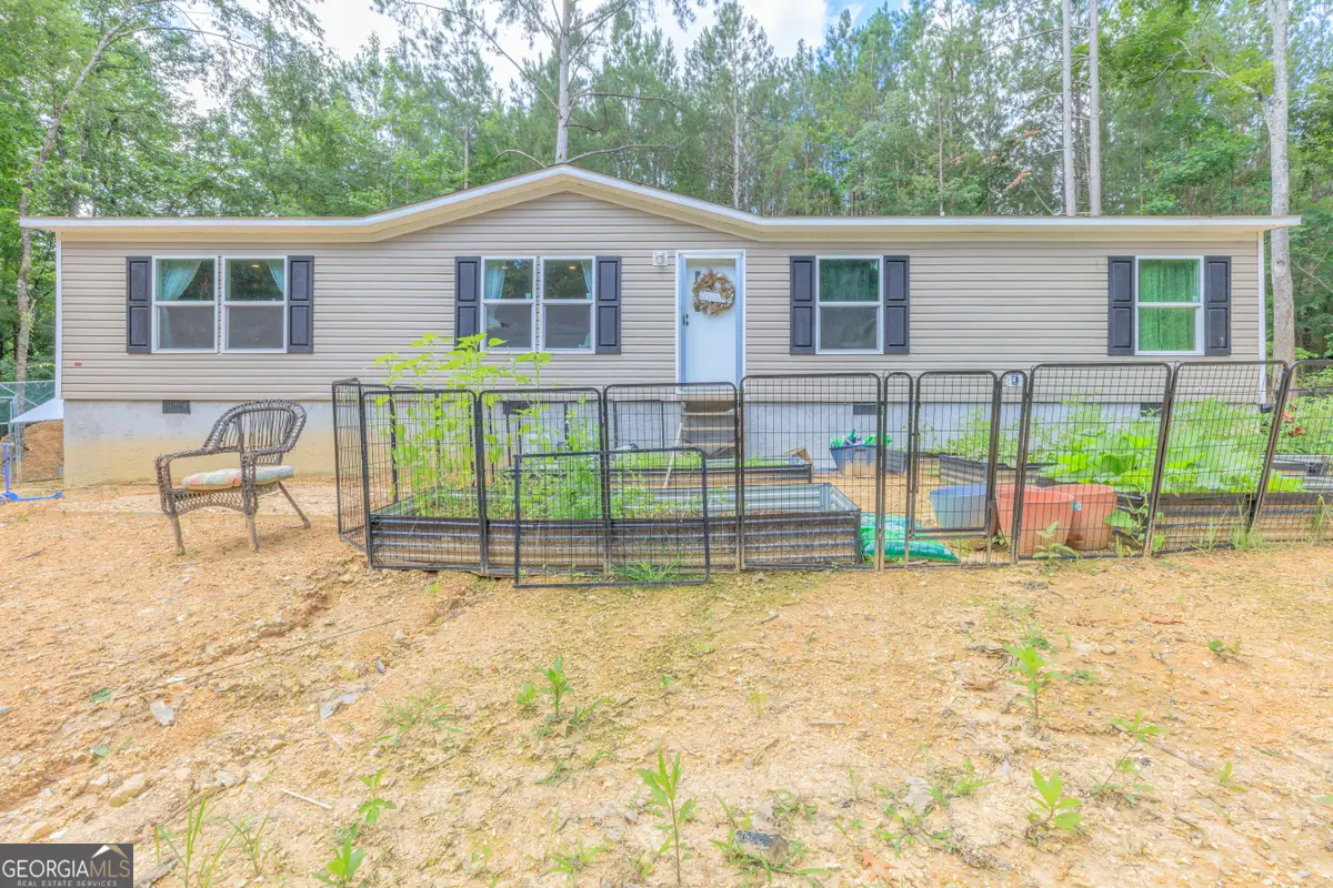 200 Wallaceville Cemeter Road, Chickamauga, GA 30707 - #1