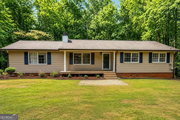 300 Robinson Drive, Carrollton, GA 30117