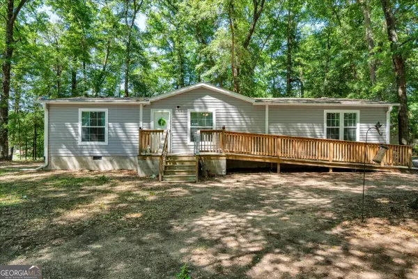 44 Spring Lake Drive, Hawkinsville, GA 31036