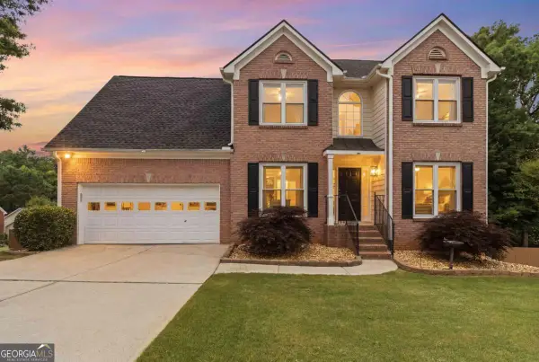 3069 Savannah Walk Lane, Suwanee, GA 30024