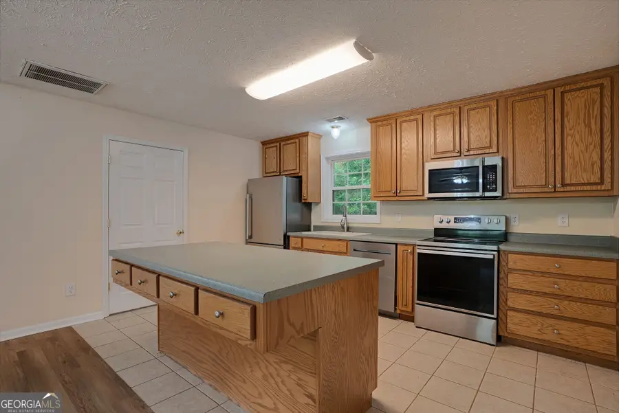 142 Mountain View Road, Lavonia, GA 30553 - #3