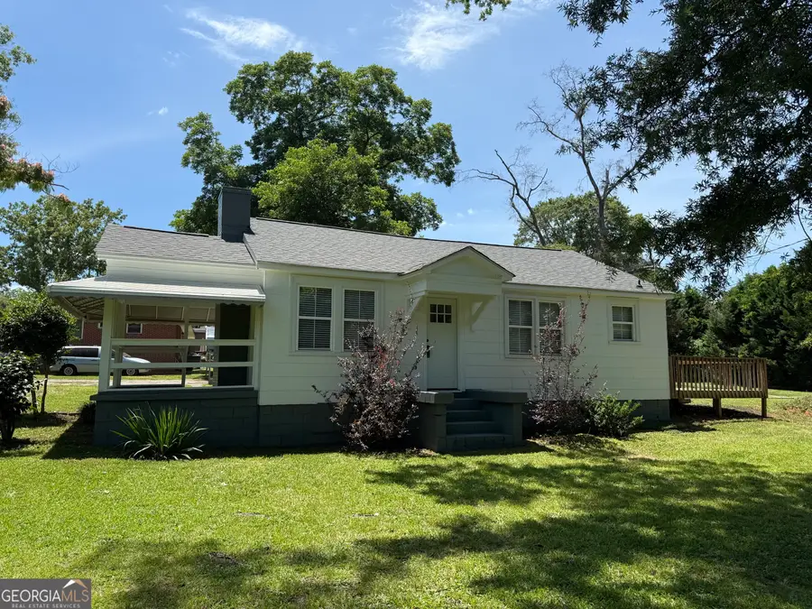 1511 W Poplar Street, Griffin, GA 30224 - #2