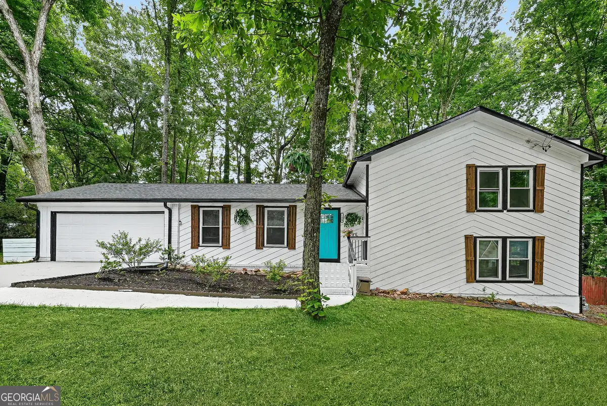 1469 W Rock Court, Stone Mountain, GA 30088 - #1