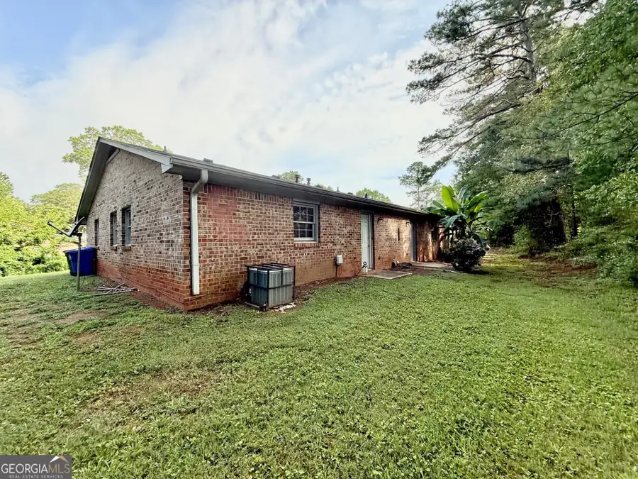 1047 Chestnut Oak Court Ne, Conyers, GA 30012 - #3