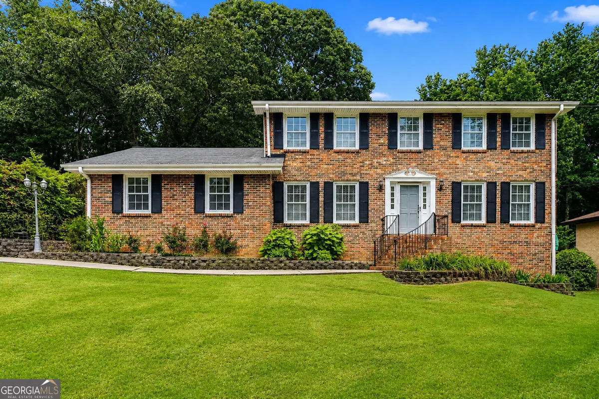 1683 Oak Ridge Circle Sw, Stone Mountain, GA 30087 - #1