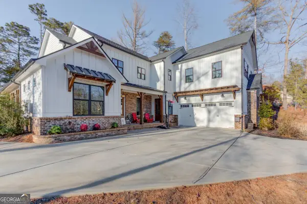 6444 Point Twenty Two, Gainesville, GA 30506