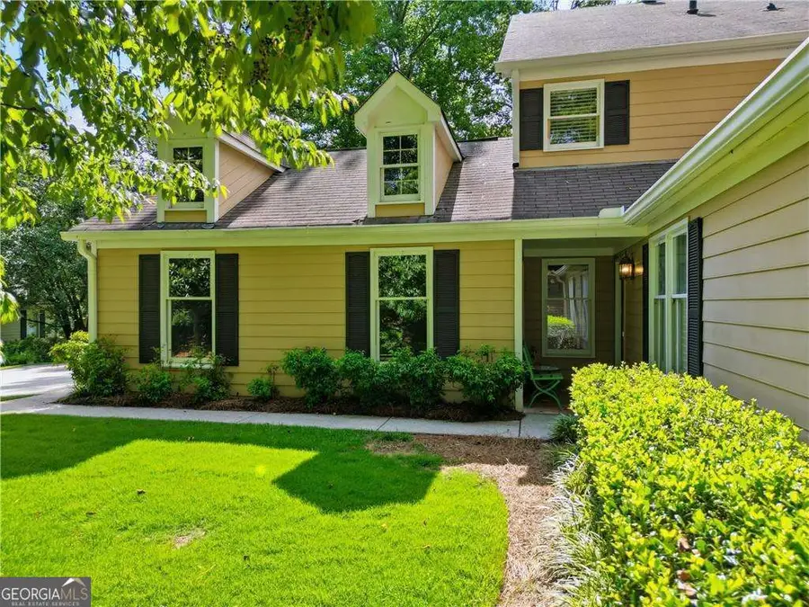 128 Great Oaks Lane, Roswell, GA 30075 - #2