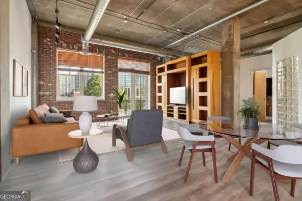 3235 NE Roswell Road Ne #716, Atlanta, GA 30305
