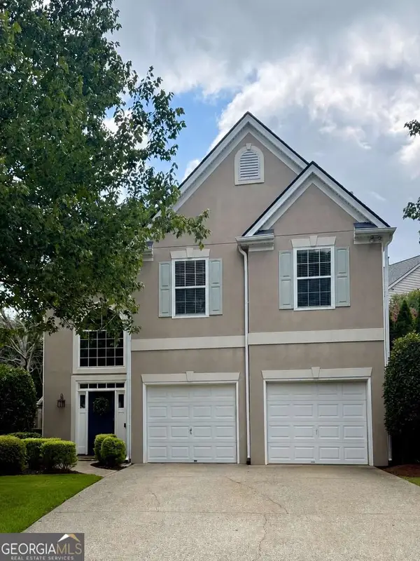 2034 Crestview Way, Woodstock, GA 30188