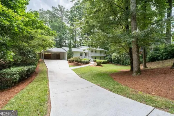 90 Angus Trail, Atlanta, GA 30328