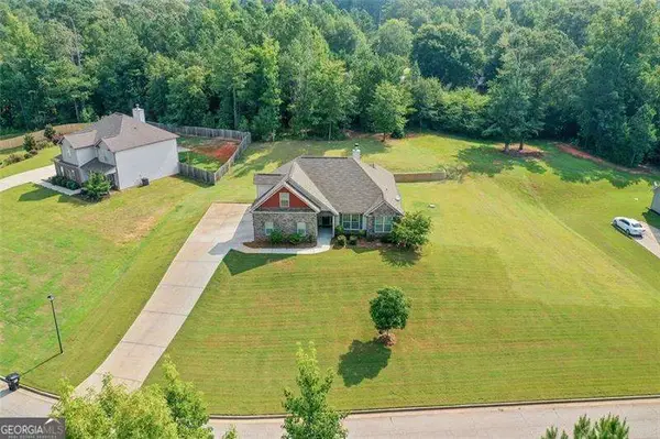 1246 Foxcreek Drive, Mcdonough, GA 30252