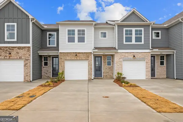 526 Crown Drive, Emerson, GA 30137