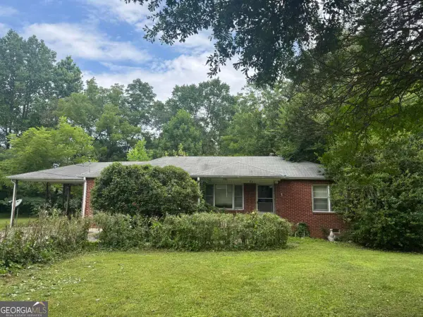 950 Dale Drive Sw, Mableton, GA 30126