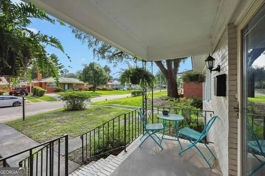 1423 E 40th Street, Savannah, GA 31404 - #3