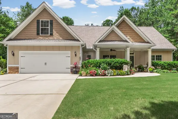 206 Cainbridge Park Drive, Newnan, GA 30263