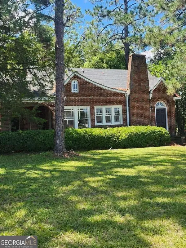 328 S Main Street S, Ashburn, GA 31714
