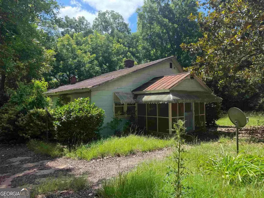 102 Mulberry Street, Greensboro, GA 30642 - #2
