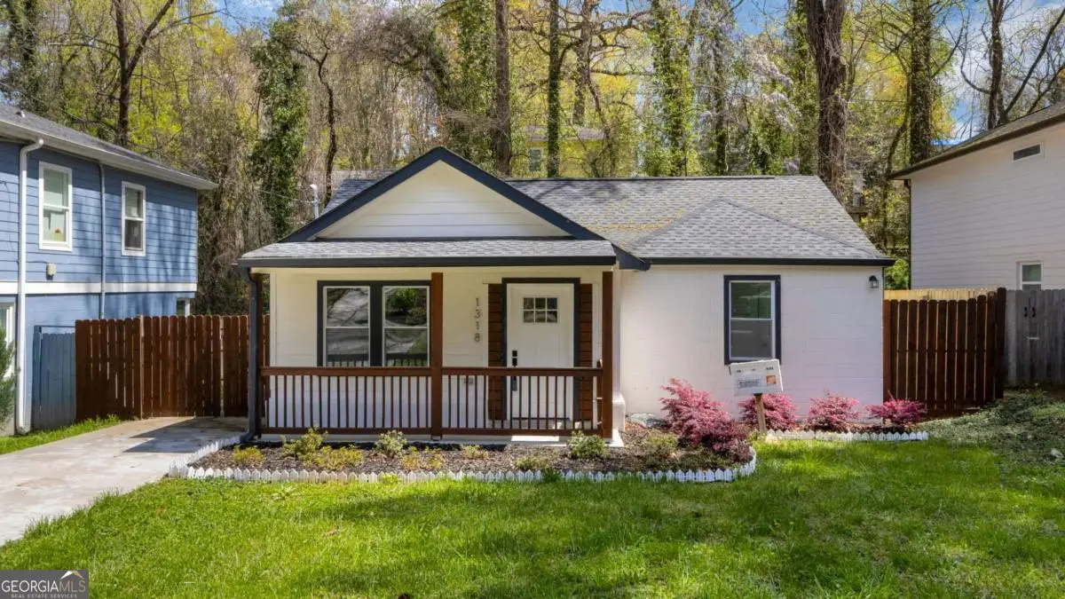 1318 Graymont Drive Sw, Atlanta, GA 30310 - #1