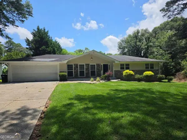 247 Sandra Drive Nw, Lilburn, GA 30047