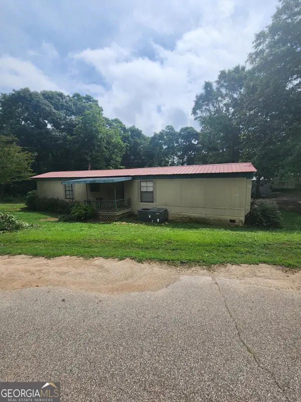 353 Old Mt Olivet, Hartwell, GA 30643