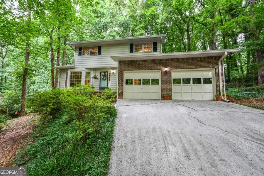 4649 Montauk Road Sw, Lilburn, GA 30047 - #2