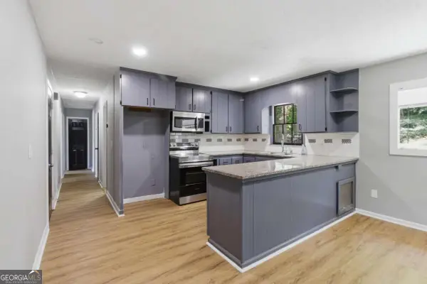 2074 Rockdale Circle, Snellville, GA 30078