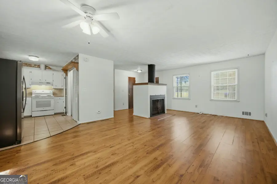 1723 Collins Hill Road, Lawrenceville, GA 30043 - #3