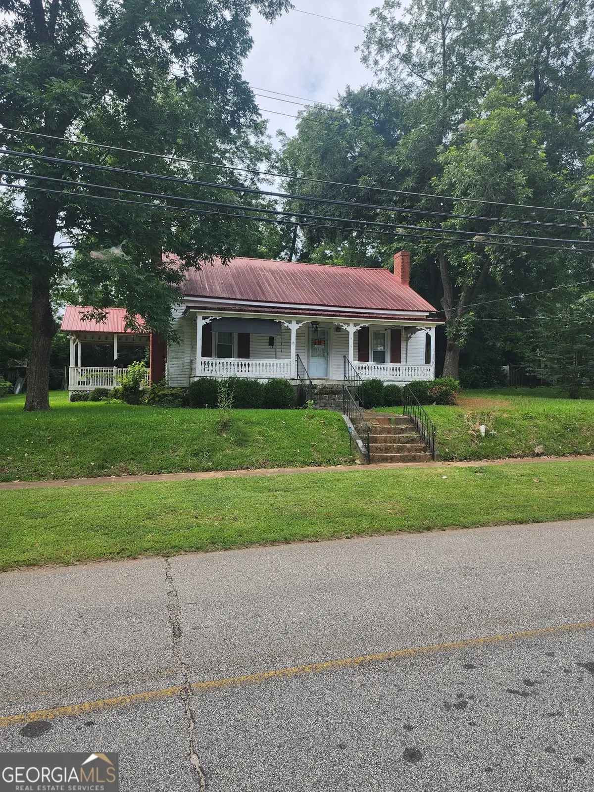 410 Zebulon Street, Barnesville, GA 30204 - #1