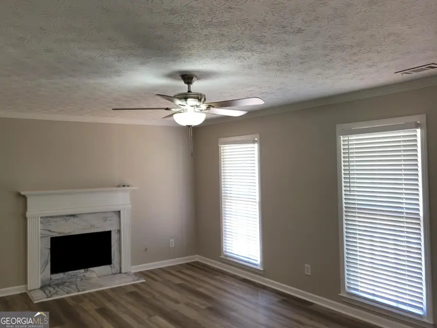 915 Burning Bush Drive, Loganville, GA 30052 - #2