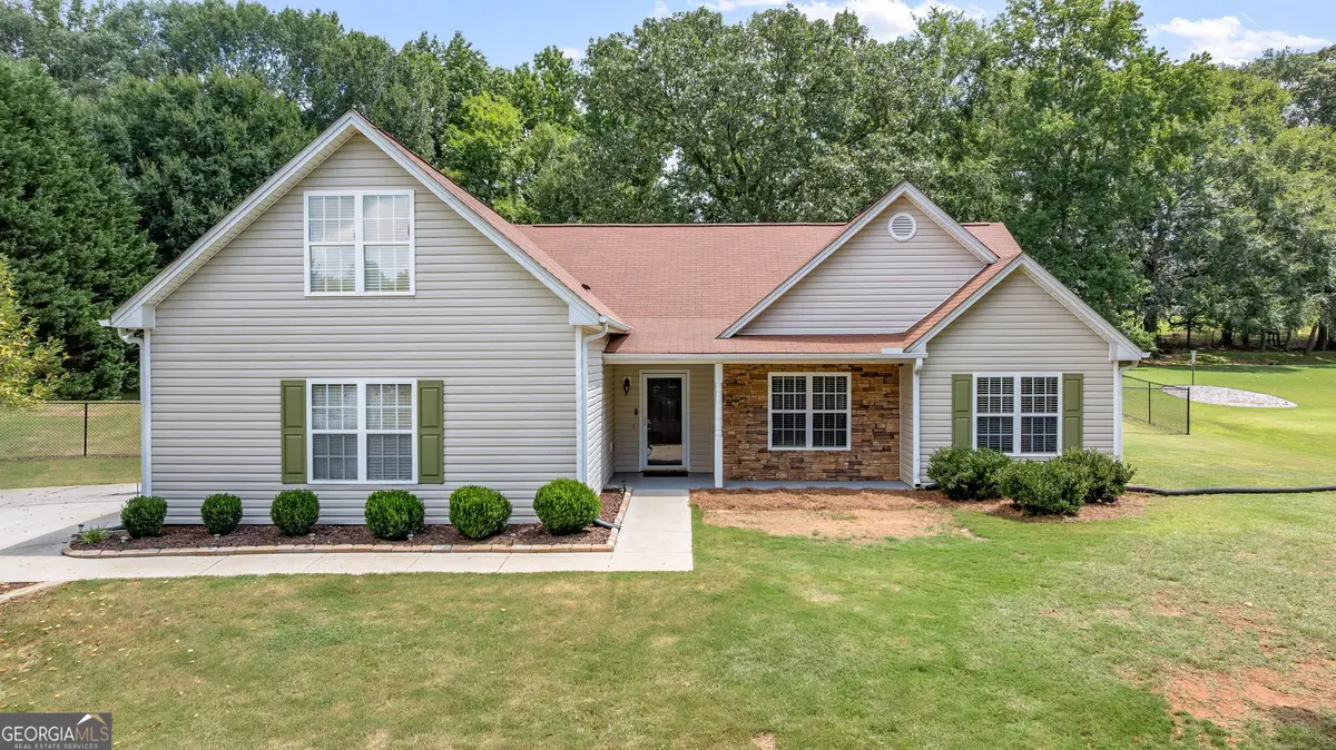 378 Kiley Drive, Hoschton, GA 30548 - #1
