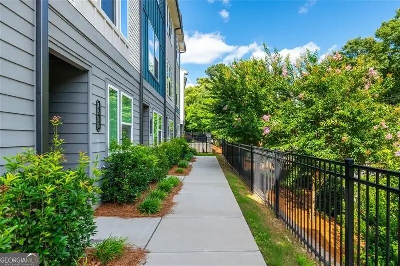 1517 Layton Lane Nw, Atlanta, GA 30318 - #2