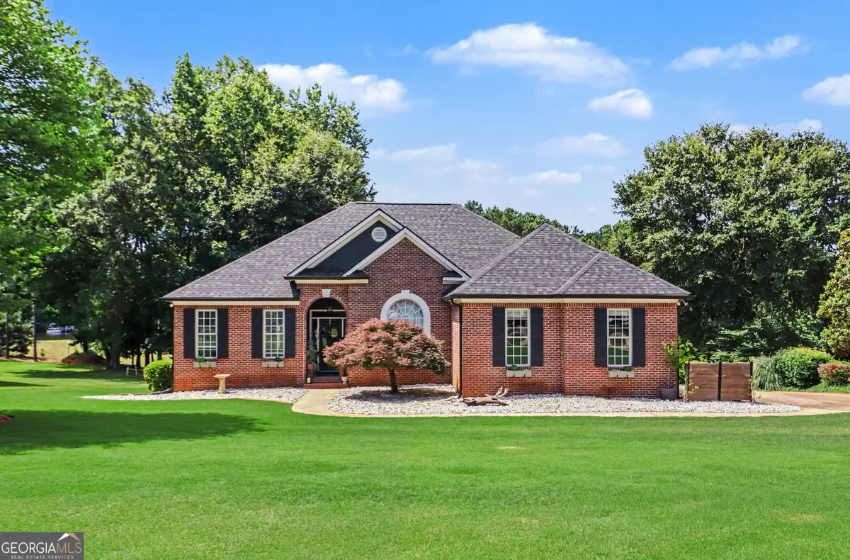 80 Bay Drive, Newnan, GA 30263 - #1