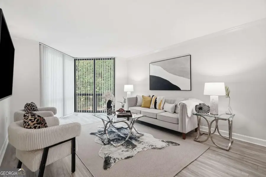 2870 Pharr Court South Nw #207, Atlanta, GA 30305 - #3