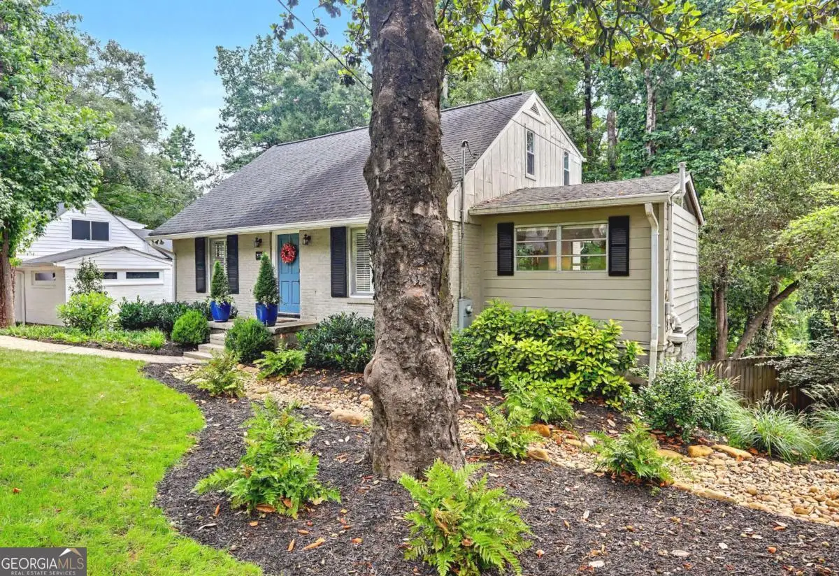 2790 Ridgemore Road Nw, Atlanta, GA 30318 - #1