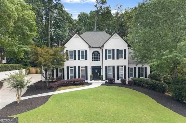 1530 Highview Pines Pass, Alpharetta, GA 30022