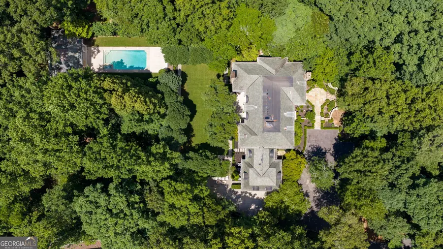 2485 W Wesley Road Nw, Atlanta, GA 30327 - #3