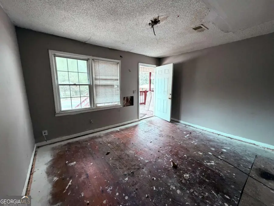 8122 Puckett Street, Covington, GA 30014 - #3