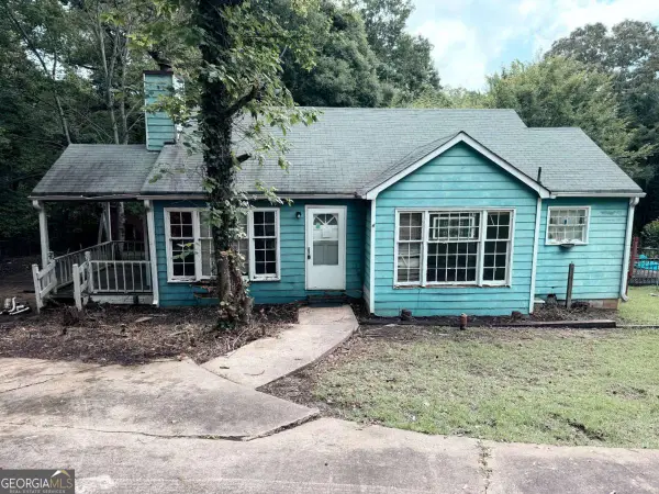 215 Polk Avenue, Dallas, GA 30132