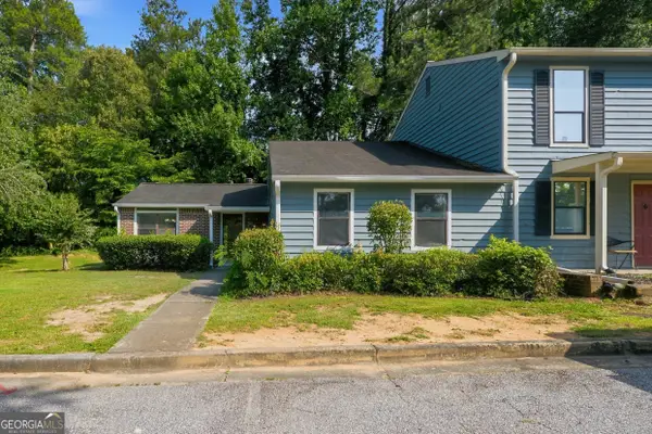 79 Sandalwood Circle, Lawrenceville, GA 30046