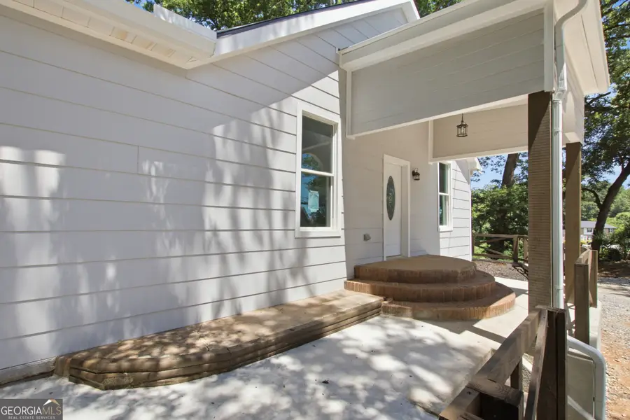 162 Falls Road, Toccoa, GA 30577 - #2