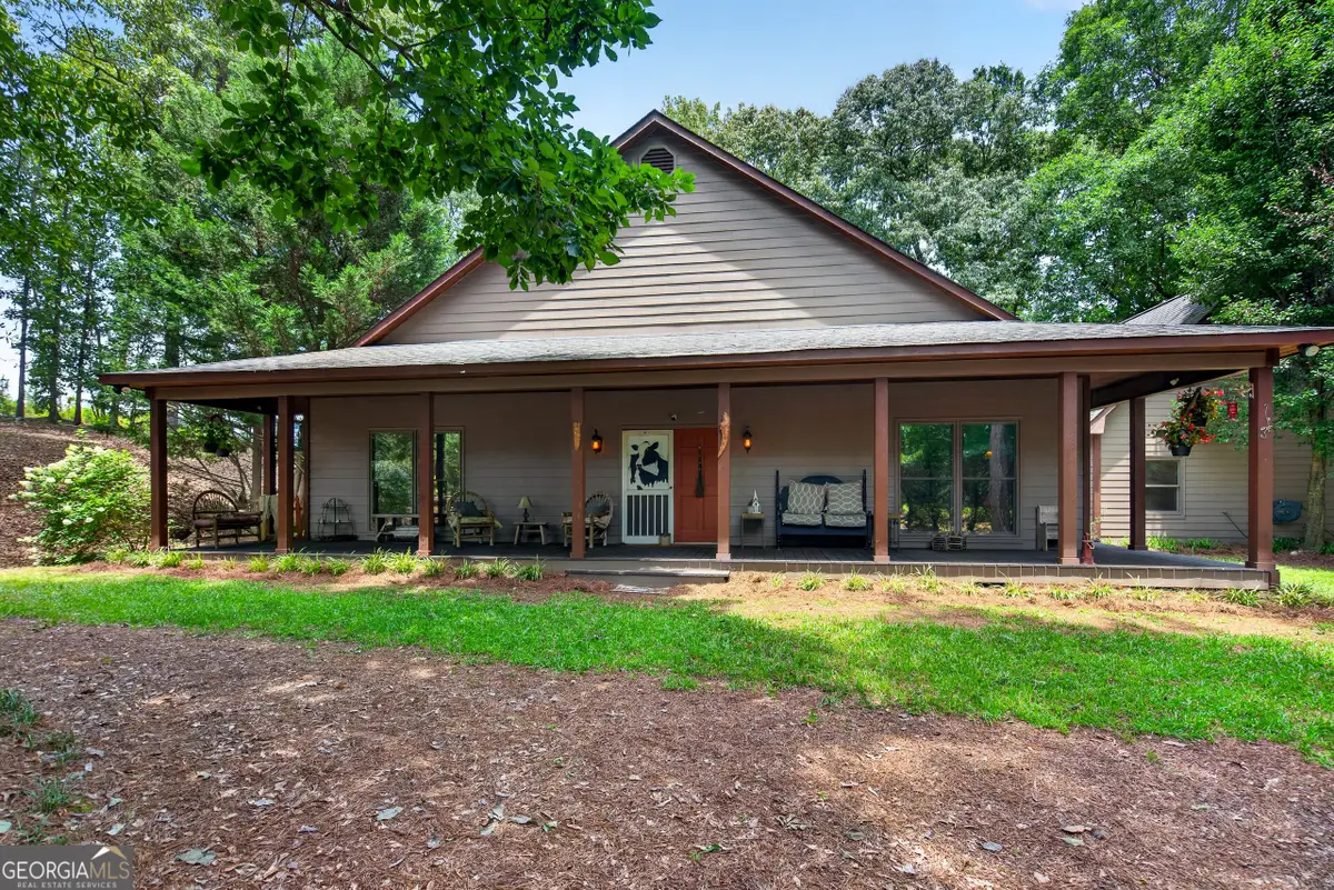 1369 Mobley Bridge Rd, Hogansville, GA 30230 - #1