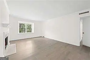 70 Chaumont Square Nw, Atlanta, GA 30327 - #3