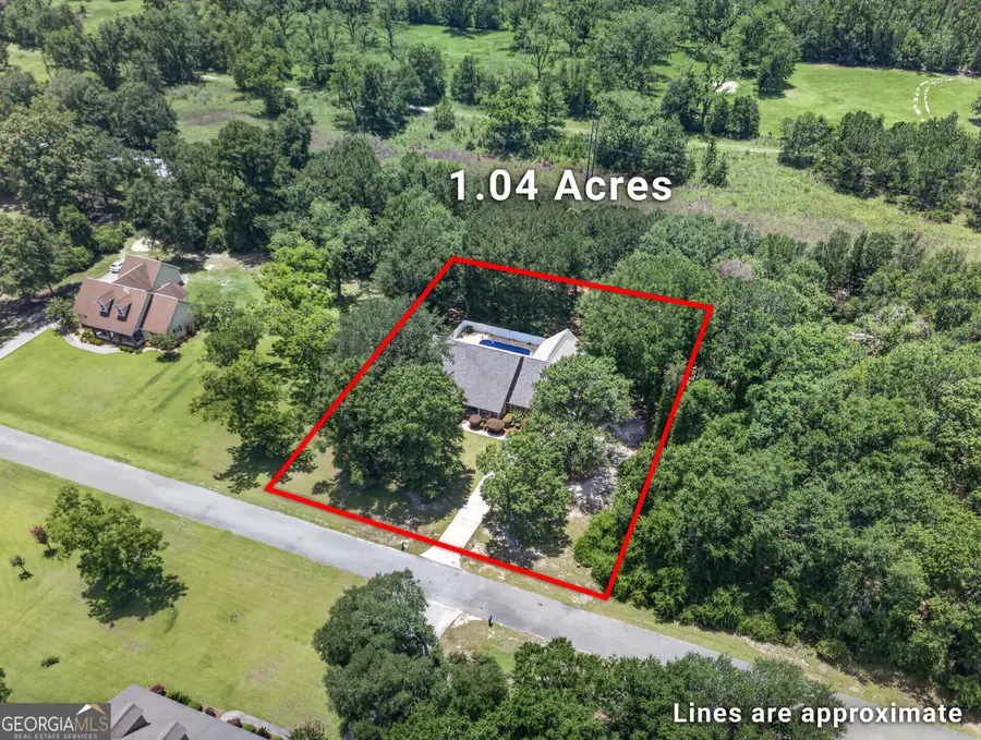 5543 Tara Road, Waycross, GA 31503 - #2