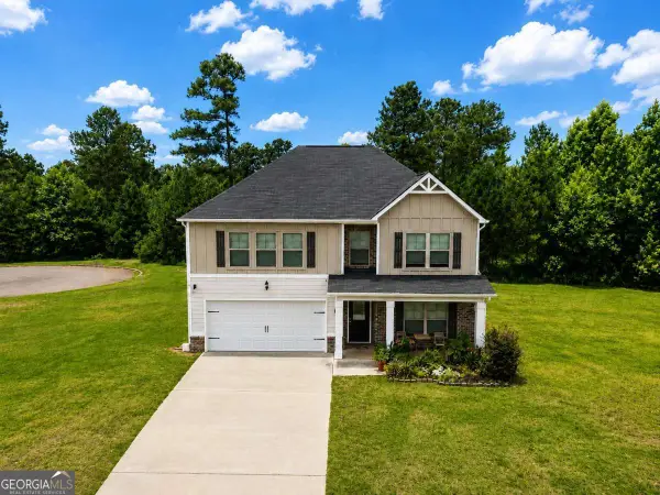 200 Woodlands Drive, Jackson, GA 30233